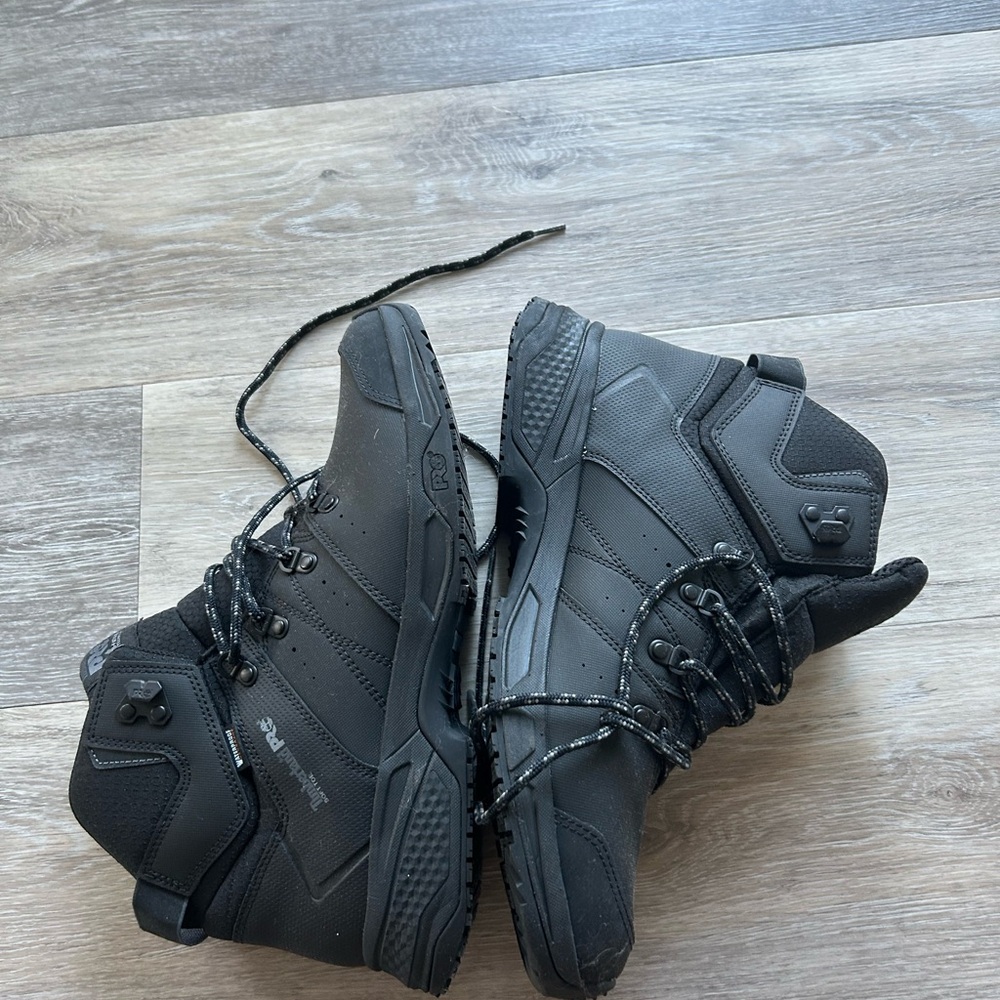 Timberland Black Tactical Boots Rugged Design Durable Sole